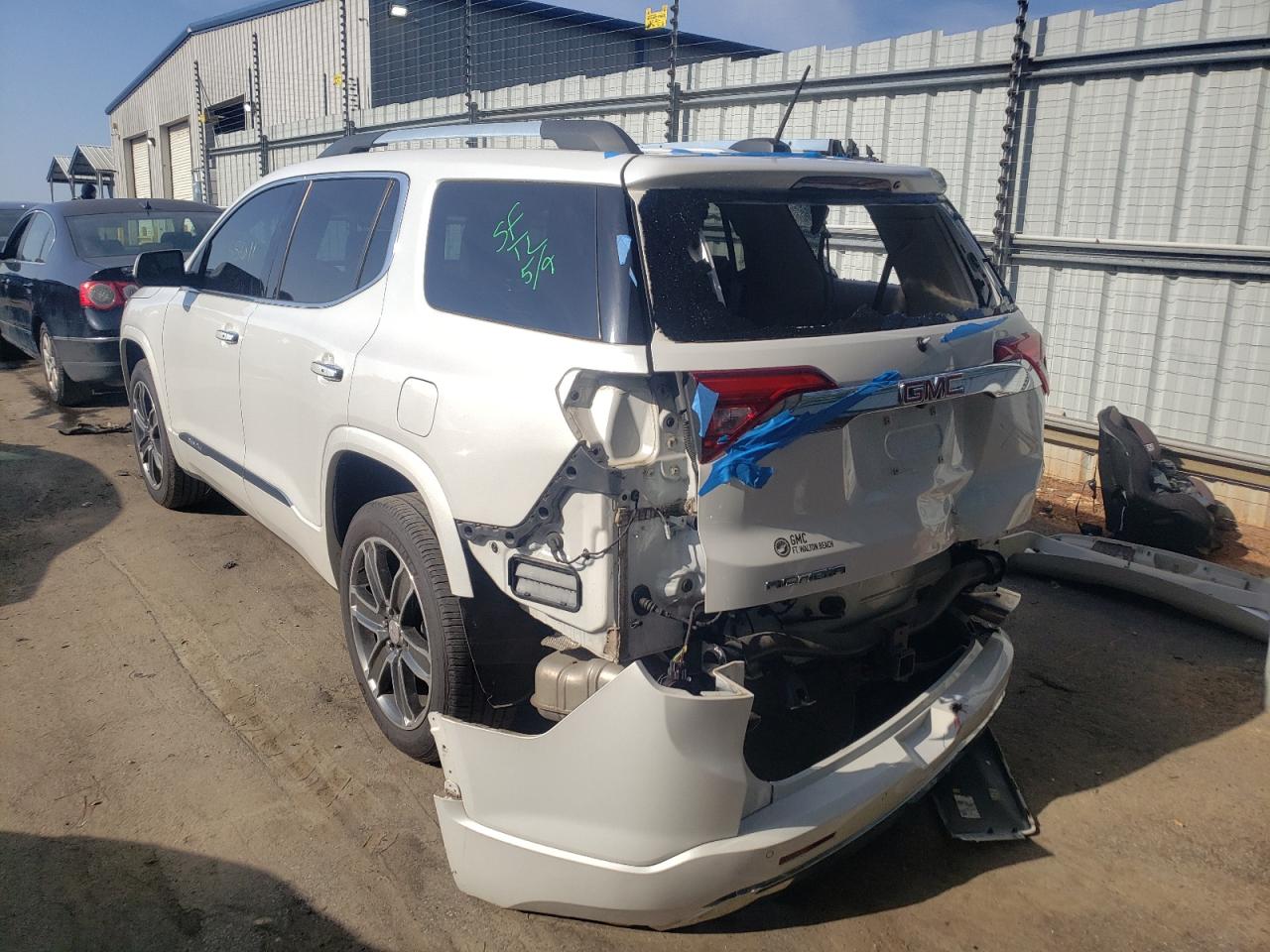 Photo 3 from auction – 2017 GMC ACADIA DEN with VIN 1GKKNPLS2HZ200146