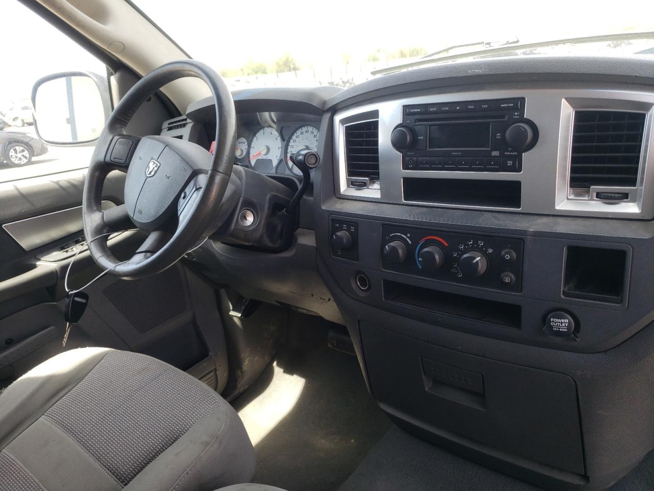 Photo 9 from auction – 2007 DODGE RAM 1500 S with VIN 1D7HU18237S237024