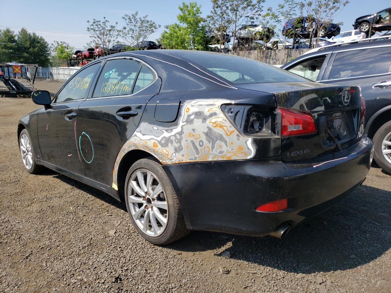 Photo 3 from auction – 2006 LEXUS IS 250 with VIN JTHCK262462008657