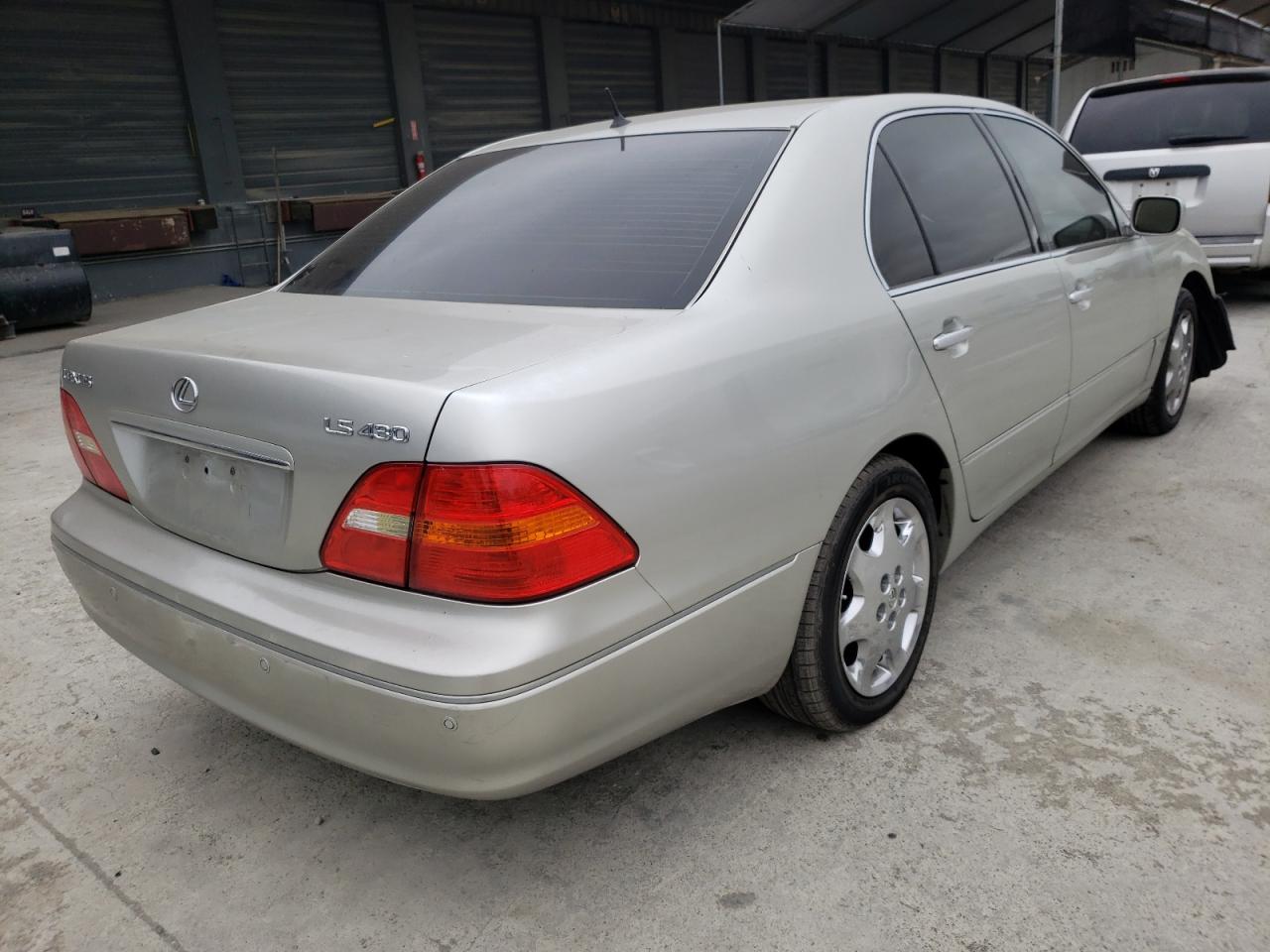 Photo 4 from auction – 2003 LEXUS LS 430 with VIN JTHBN30F130093775