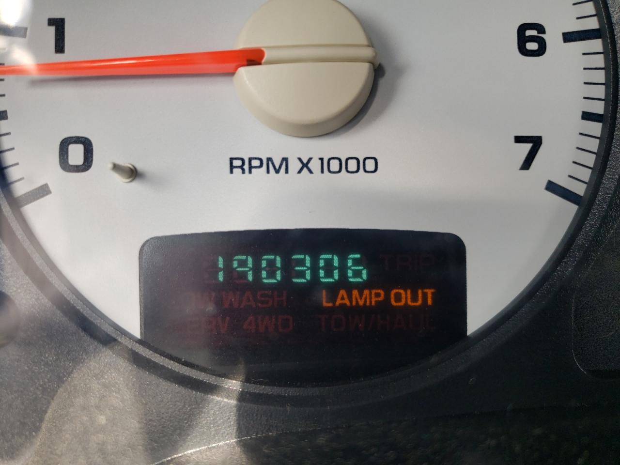 Photo 8 from auction – 2004 DODGE RAM 1500 S with VIN 1D7HA16K54J122678