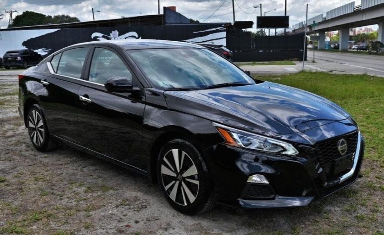 NISSAN ALTIMA SV 2022 with VIN 1N4BL4DV4NN320788 - Photo from auction