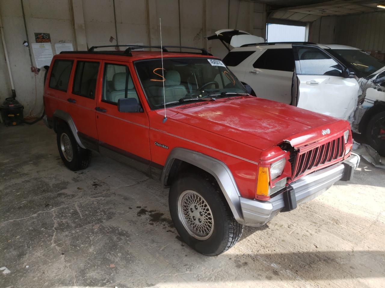 Photo 1 from auction – 1996 JEEP CHEROKEE C with VIN 1J4FJ78S7TL241928