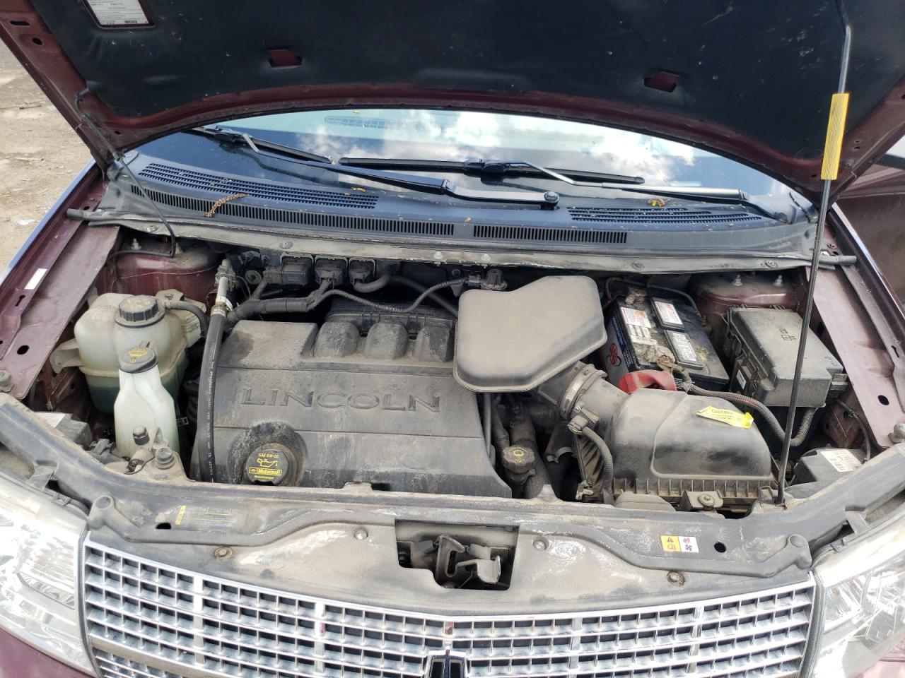 Photo 7 from auction – 2009 LINCOLN MKX with VIN 2LMDU88C59BJ07267