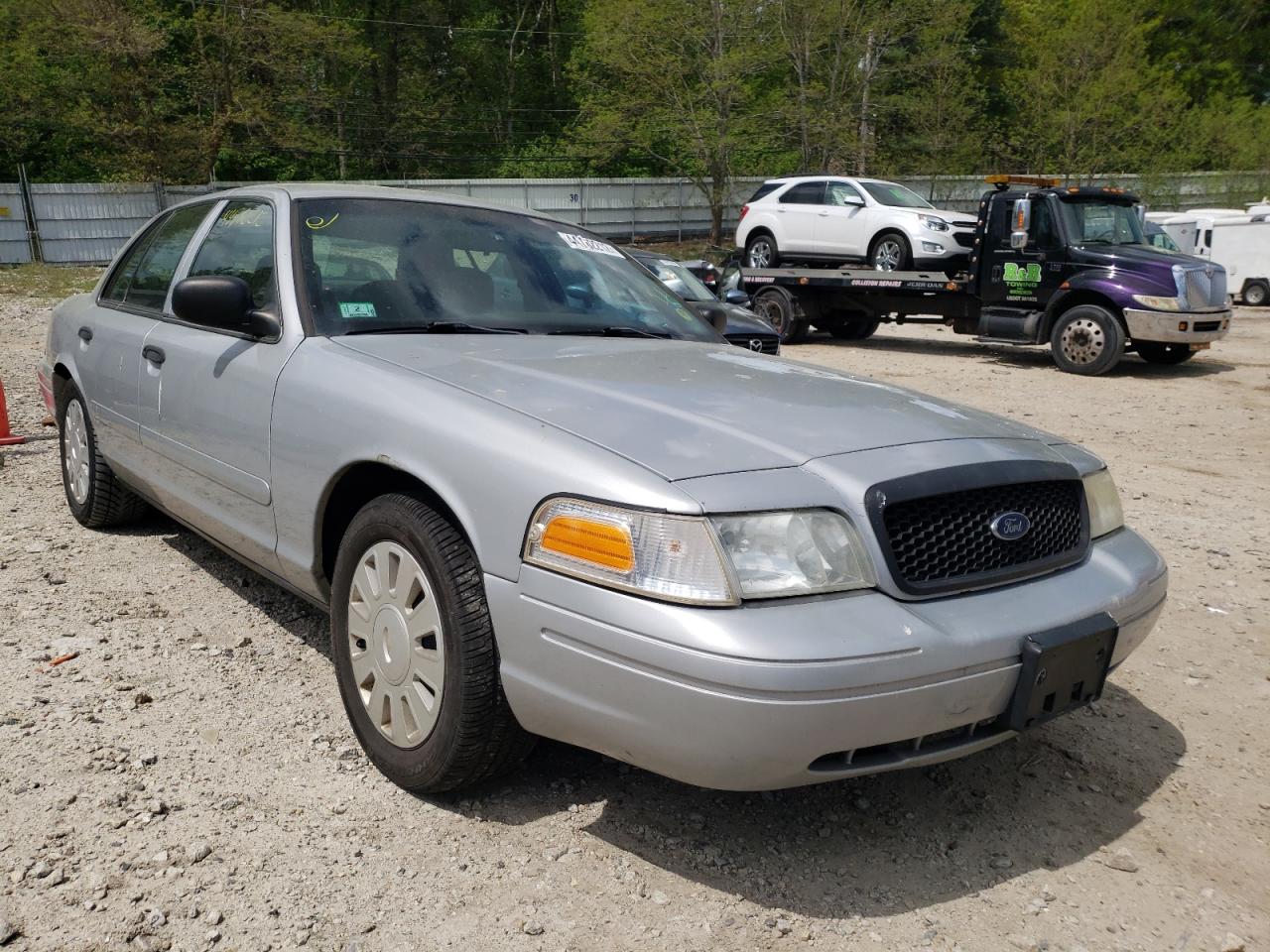 Photo 1 from auction – 2006 FORD CROWN VICT with VIN 2FAHP71W26X113622