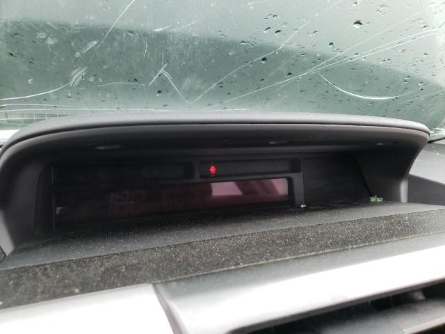 Photo 8 from auction – 2016 TOYOTA PRIUS V with VIN JTDZN3EU1GJ050609