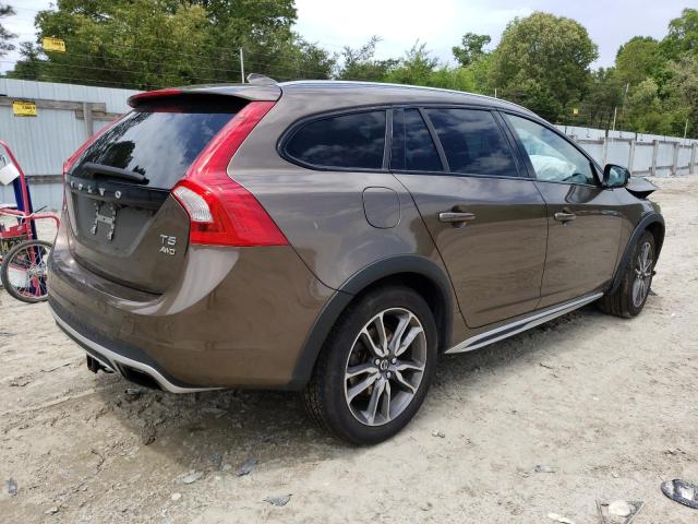 Photo 4 from auction – 2015 VOLVO V60 CROSS with VIN YV4612HK5F1001217