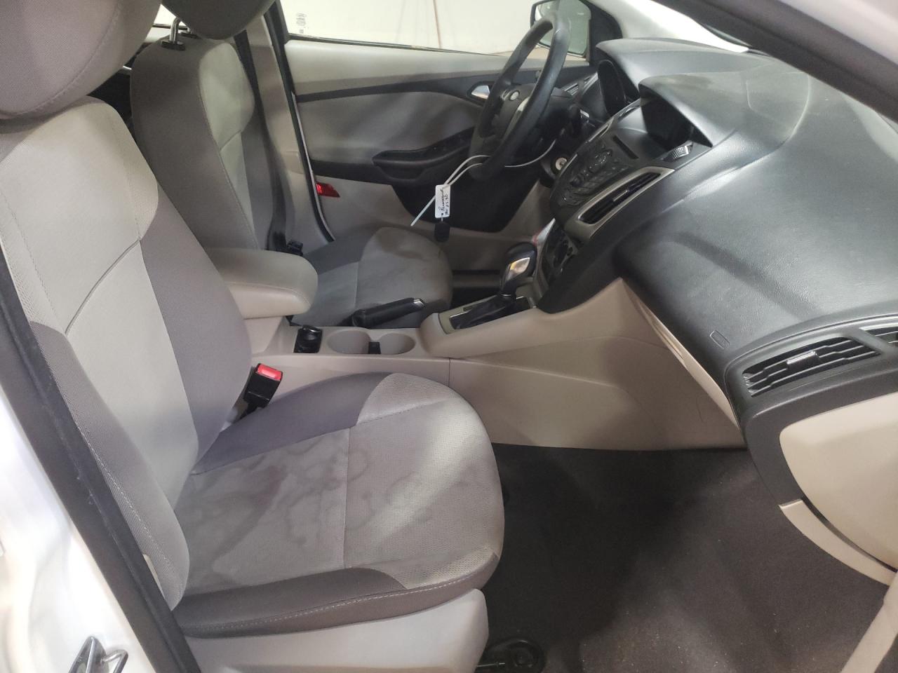صورة رقم 5 من المزاد - 2013 FORD FOCUS SE مع VIN 1FADP3F22DL269411