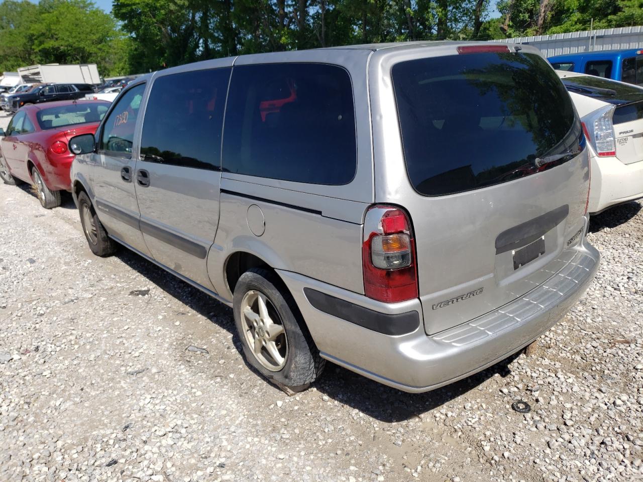Photo 3 from auction – 2004 CHEVROLET VENTURE with VIN 1GNDX03E04D250185