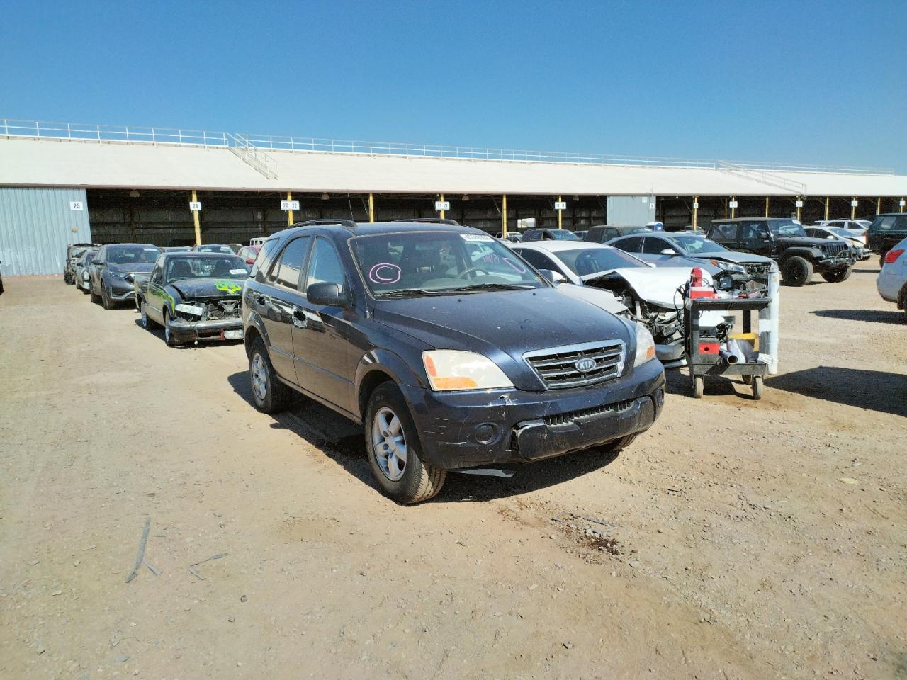 KIA SORENTO EX 2008 with VIN KNDJD735085806136 - Photo from auction