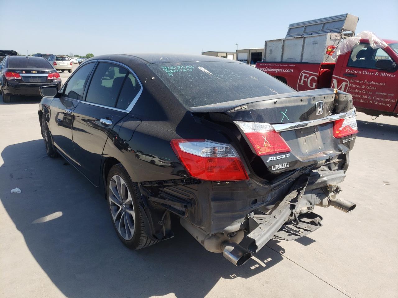 Photo 3 from auction – 2015 HONDA ACCORD SPO with VIN 1HGCR2F55FA127140