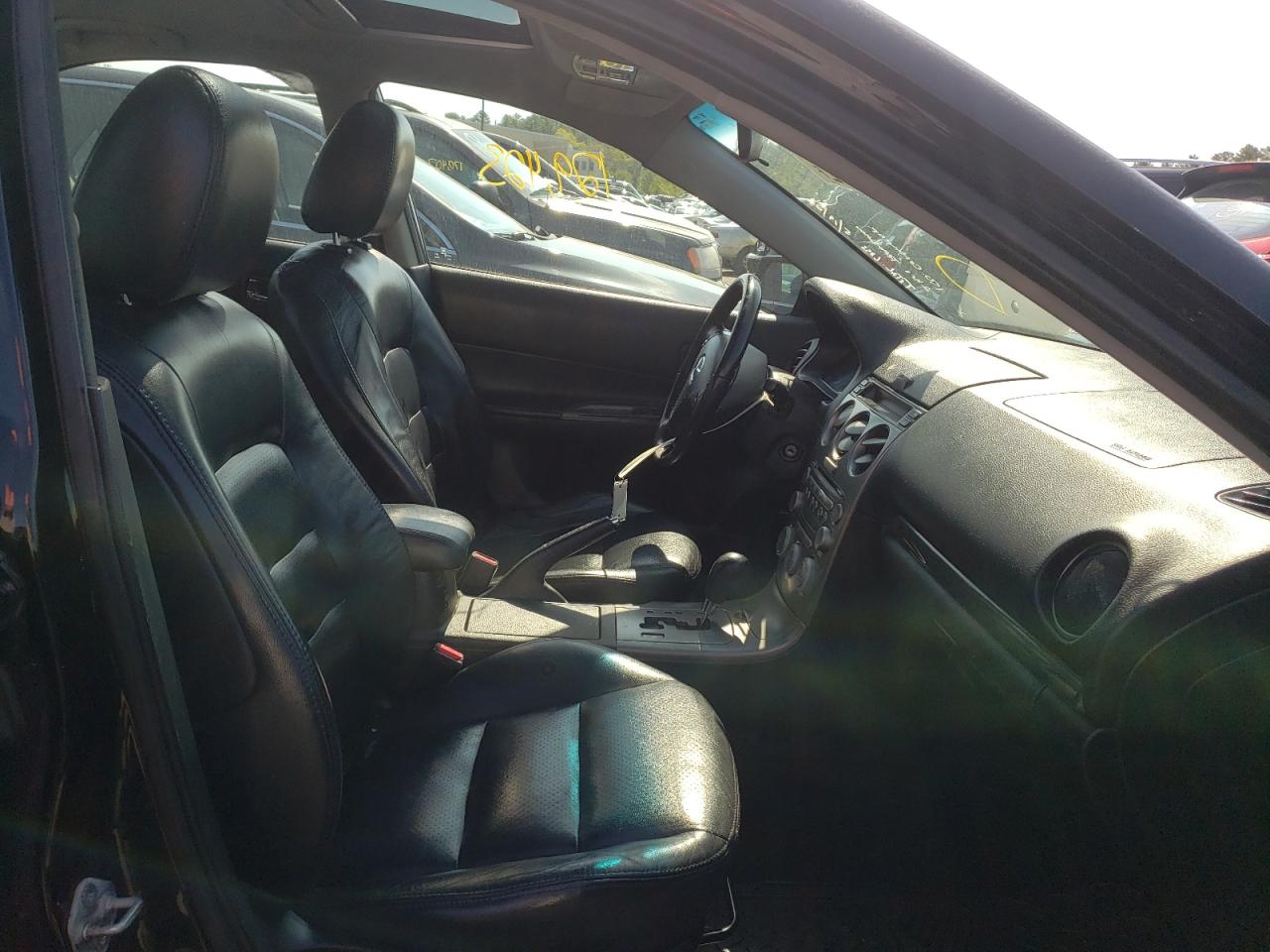 Photo 5 from auction – 2004 MAZDA 6 S with VIN 1YVHP80D345N98989