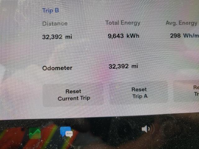 Photo 8 from auction – 2021 TESLA MODEL Y with VIN 5YJYGDEE6MF065033