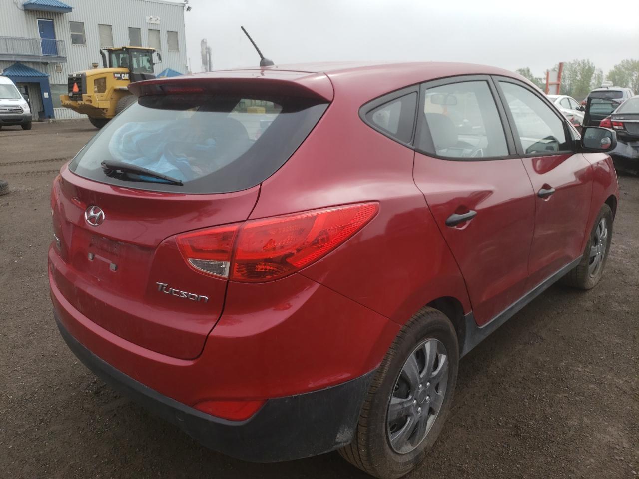 Photo 4 from auction – 2011 HYUNDAI TUCSON GL with VIN KM8JT3AC9BU299338