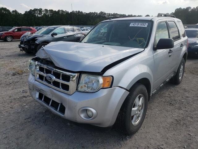 Photo 2 from auction – 2010 FORD ESCAPE XLT with VIN 1FMCU0DG0AKB89937
