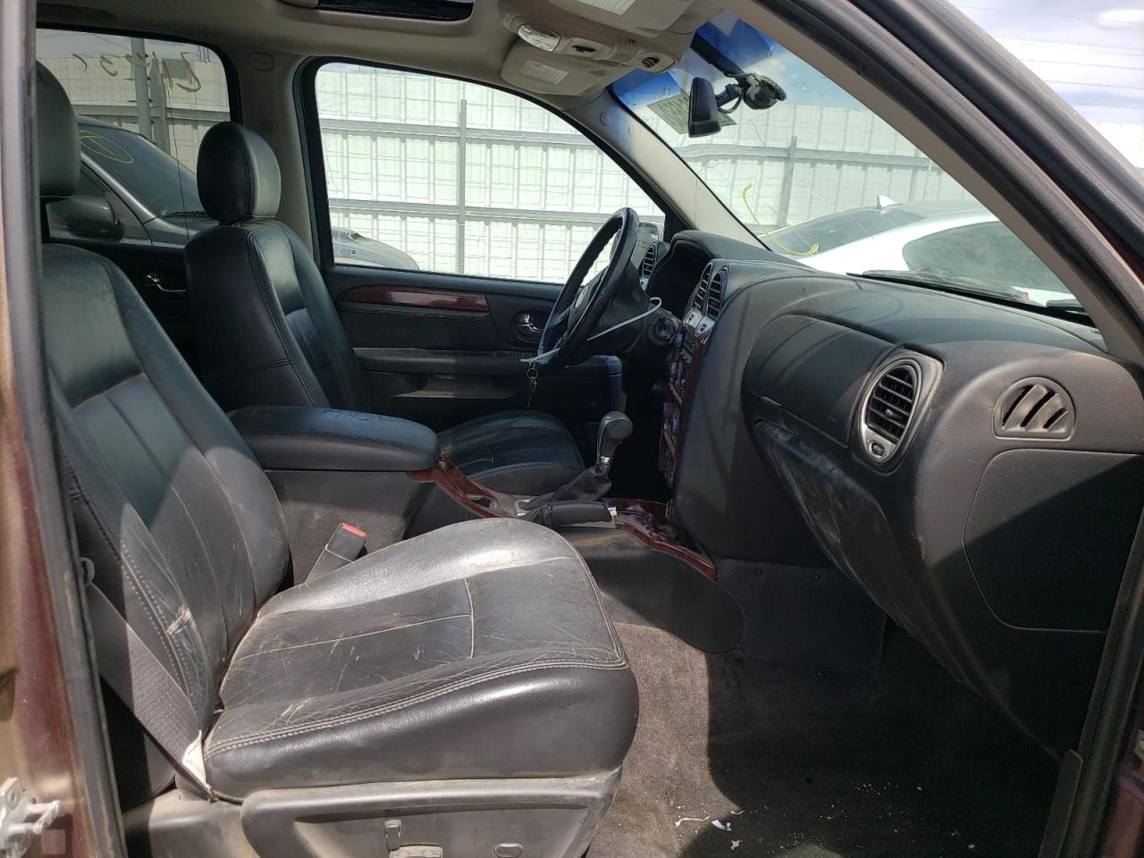 Photo 5 from auction – 2006 GMC ENVOY with VIN 1GKDT13S762209054
