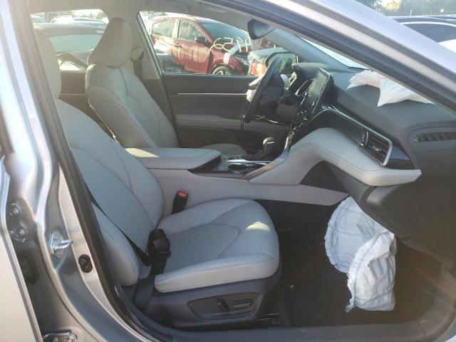 Photo 5 from auction – 2022 TOYOTA CAMRY XLE with VIN 4T1F31AK2NU574778