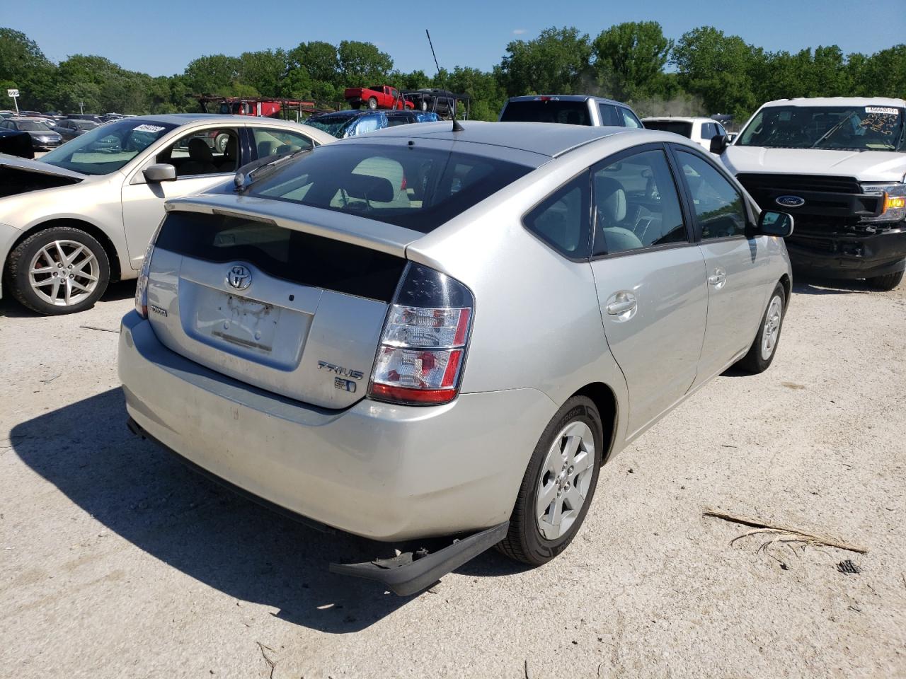Photo 4 from auction – 2005 TOYOTA PRIUS with VIN JTDKB20U957037225