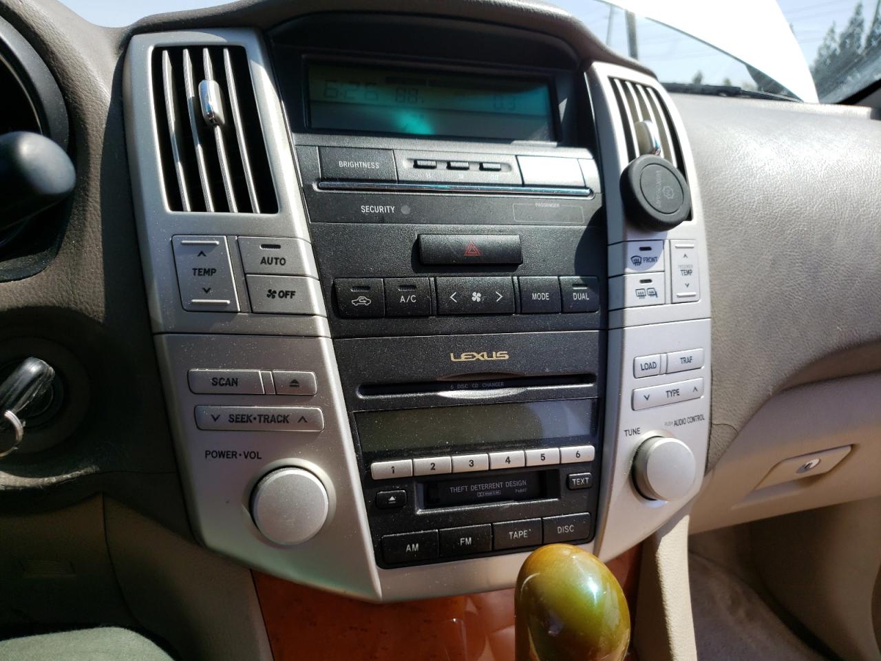 Photo 9 from auction – 2005 LEXUS RX 330 with VIN JTJGA31UX50049337