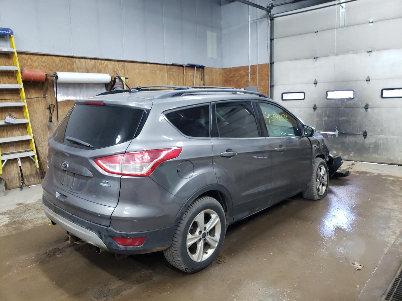 Photo 16 from auction – 2013 FORD ESCAPE SE with VIN 1FMCU9GX8DUC60049