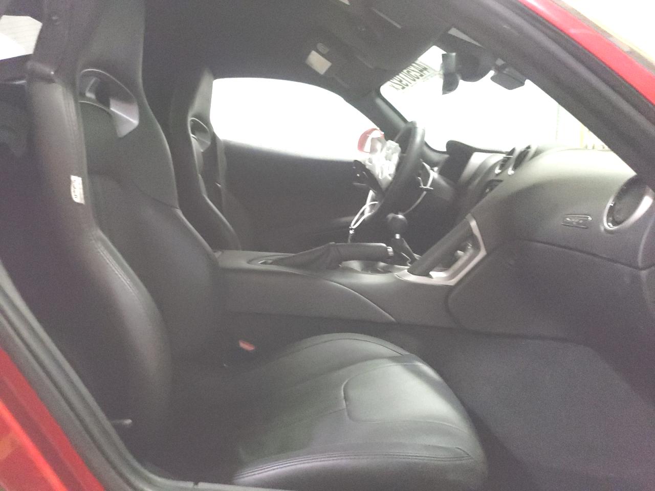 Photo 5 from auction – 2013 DODGE VIPER SRT with VIN 1C3ADEAZ6DV400032