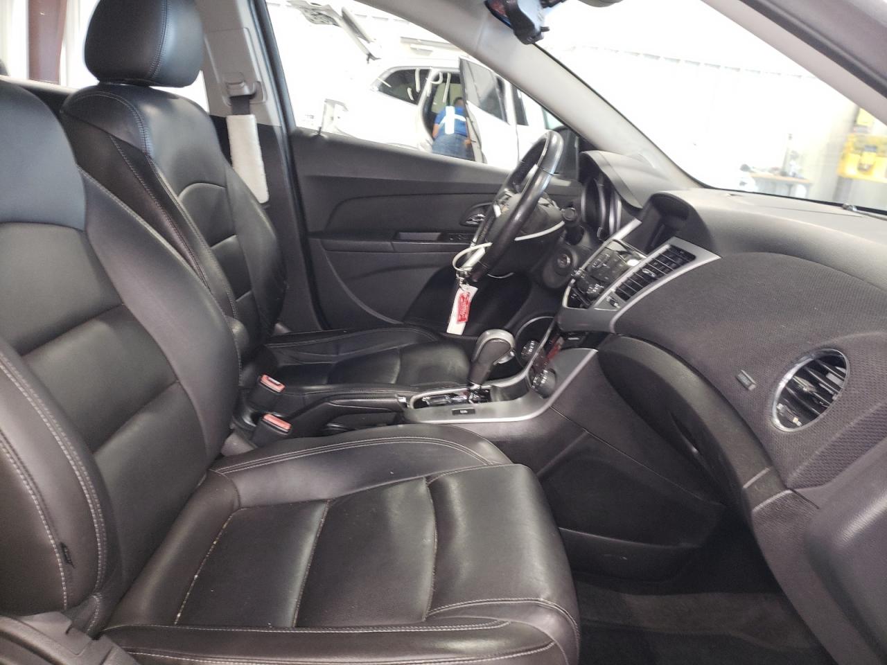 Photo 5 from auction – 2012 CHEVROLET CRUZE LT with VIN 1G1PG5SC1C7245473