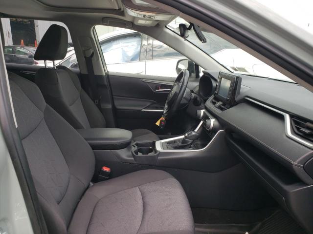 Photo 5 from auction – 2019 TOYOTA RAV4 XLE with VIN JTMP1RFV1KD026007