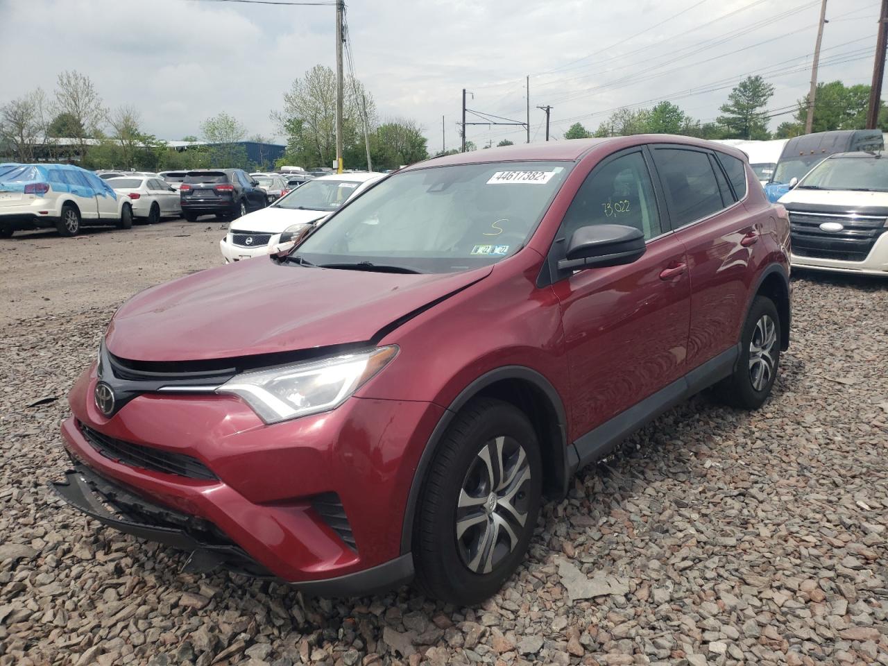 Photo 2 from auction – 2018 TOYOTA RAV4 LE with VIN 2T3BFREV5JW838327