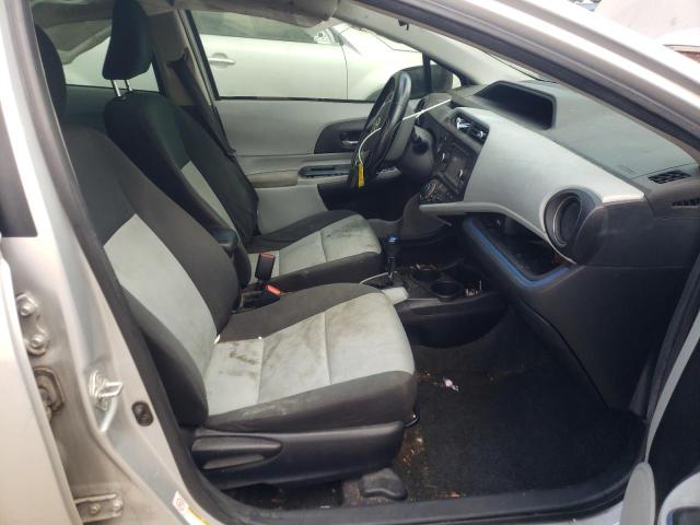 Photo 5 from auction – 2012 TOYOTA PRIUS C with VIN JTDKDTB37C1010478