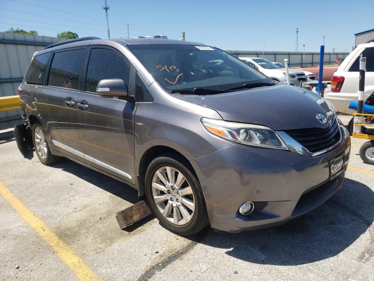 TOYOTA SIENNA XLE 2016 with VIN 5TDDK3DC1GS136730 - Photo from auction