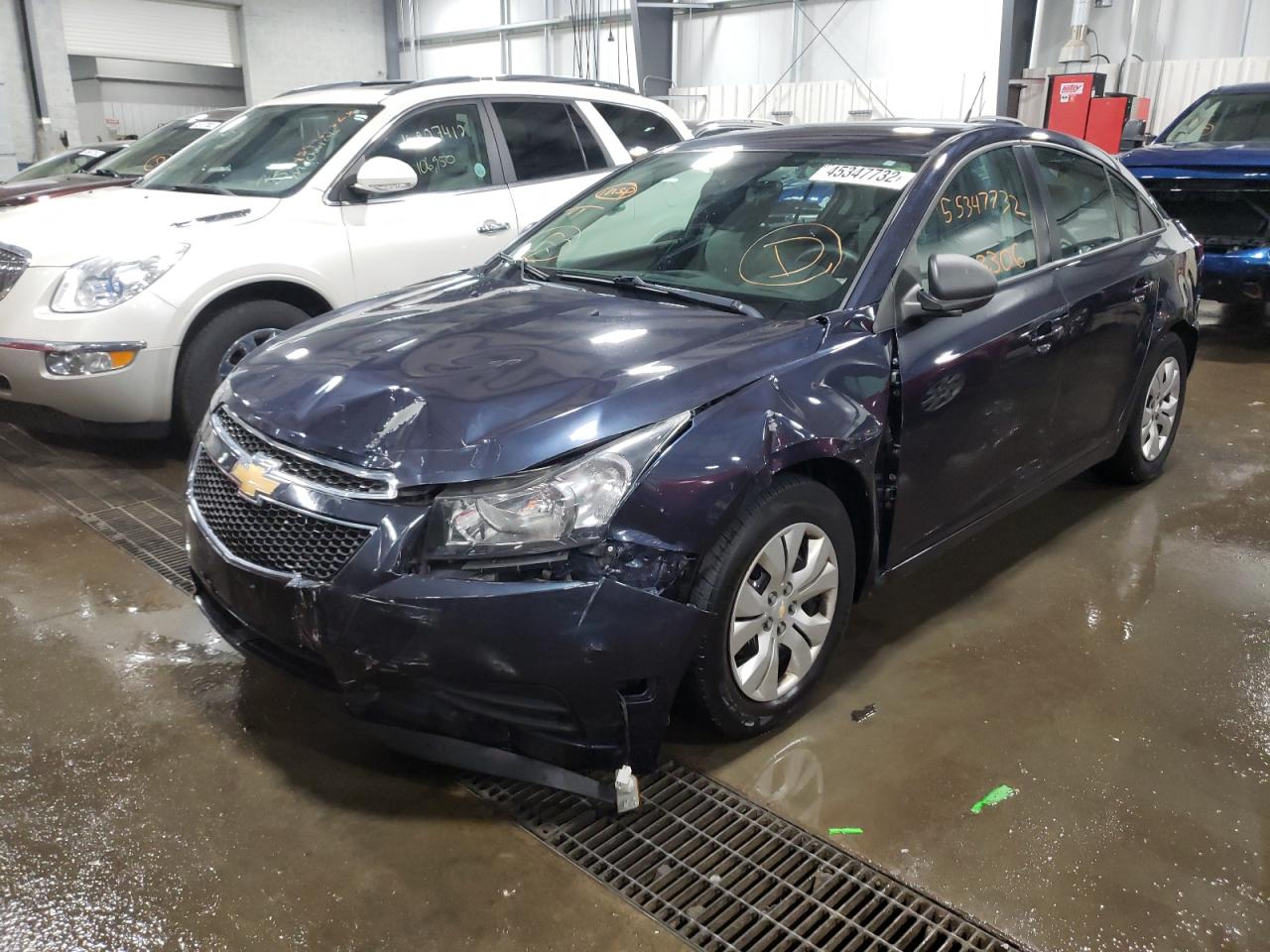 Photo 2 from auction – 2014 CHEVROLET CRUZE LS with VIN 1G1PB5SH2E7141474