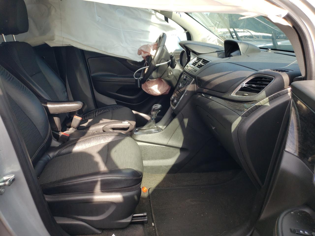 Photo 5 from auction – 2015 BUICK ENCORE CON with VIN KL4CJBSB3FB041766