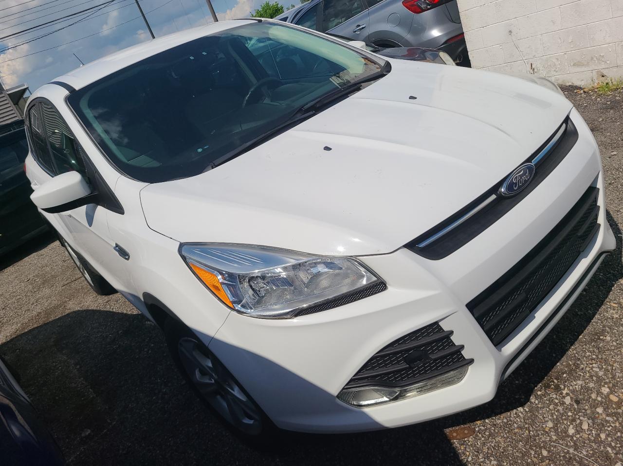 FORD ESCAPE SE 2014 with VIN 1FMCU9GXXEUB66112 - Photo from auction