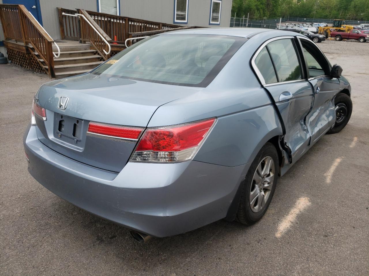 Photo 17 from auction – 2011 HONDA ACCORD LXP with VIN 1HGCP2F42BA117317
