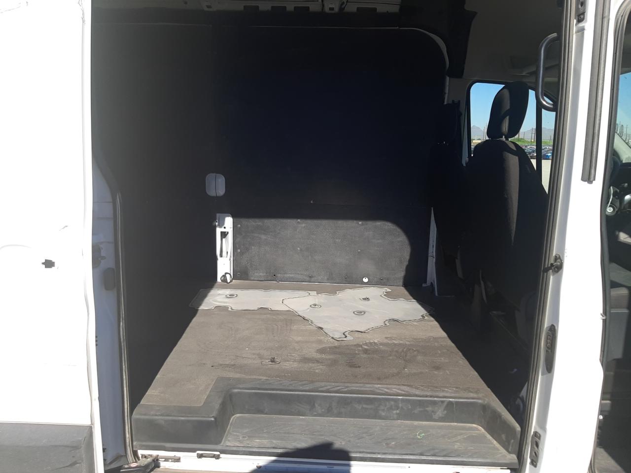 Photo 6 from auction – 2020 FORD TRANSIT T- with VIN 1FTBR1C88LKA51387