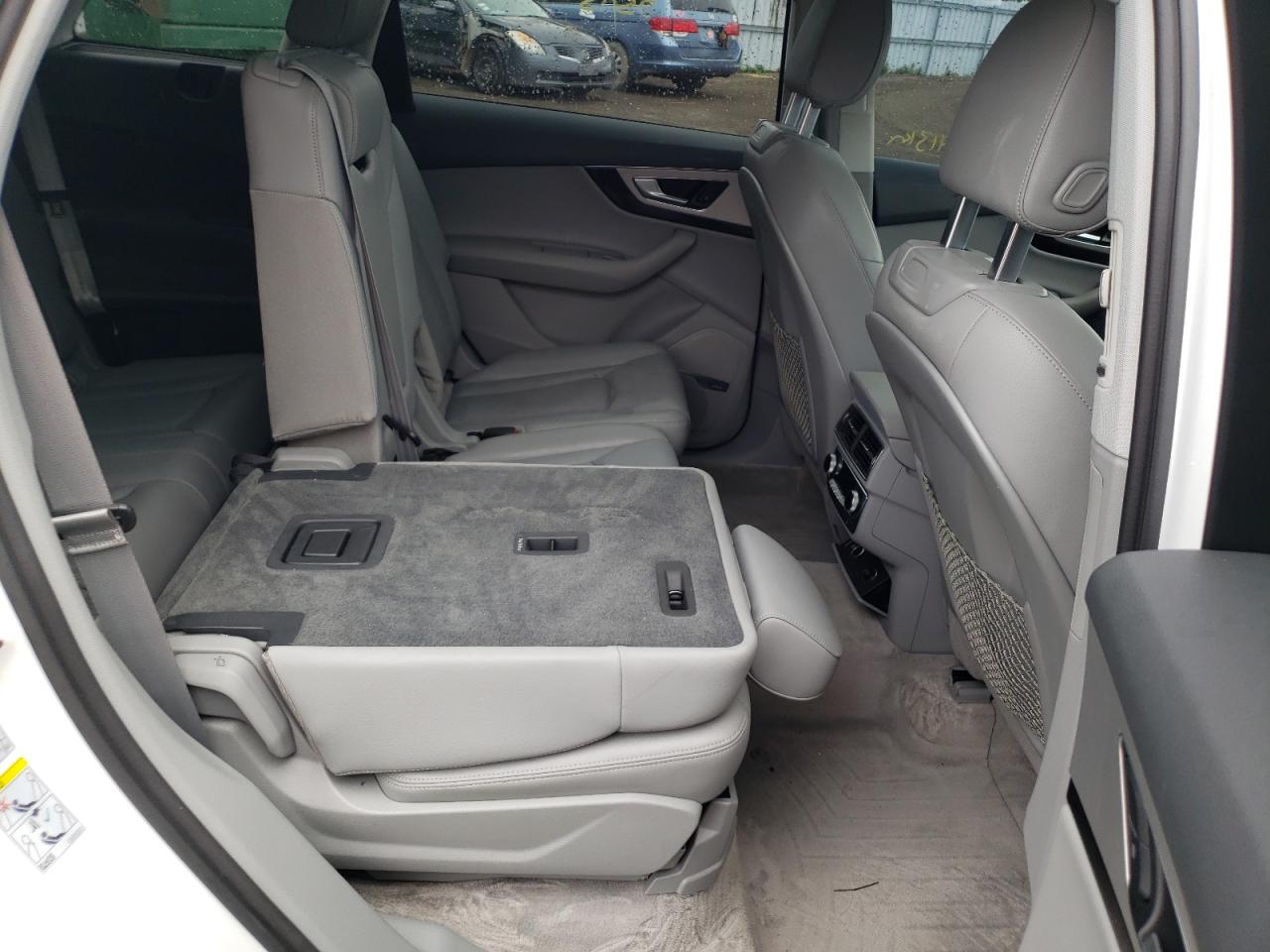 Photo 6 from auction – 2017 AUDI Q7 PRESTIG with VIN WA1VAAF74HD025169