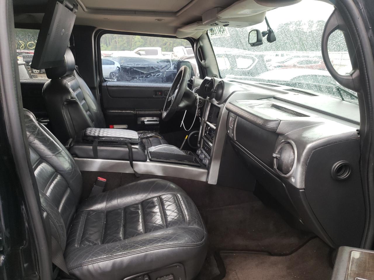 Photo 5 from auction – 2005 HUMMER H2 with VIN 5GRGN23U65H118541
