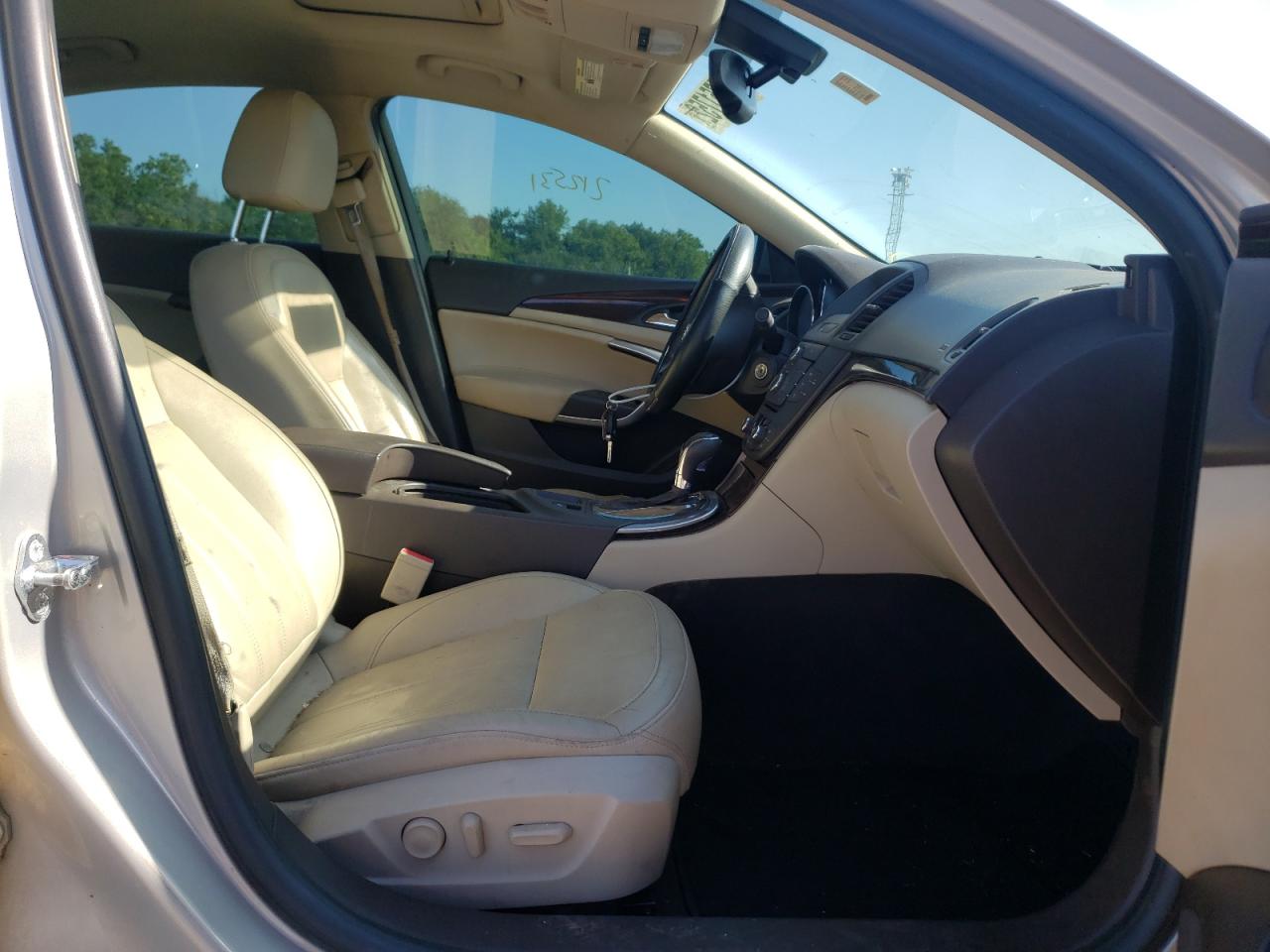 Photo 5 from auction – 2011 BUICK REGAL CXL with VIN W04GW5EV5B1104344
