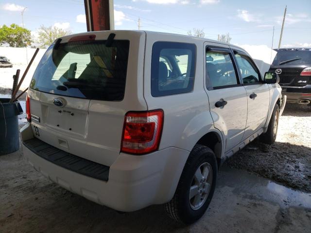 Photo 4 from auction – 2011 FORD ESCAPE XLS with VIN 1FMCU0C77BKB54007