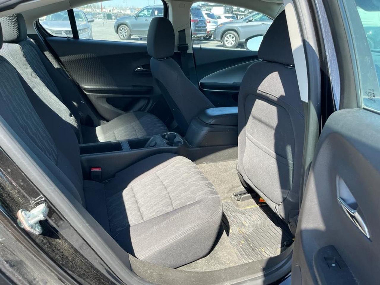 Photo 6 from auction – 2015 CHEVROLET VOLT with VIN 1G1RC6E43FU121189