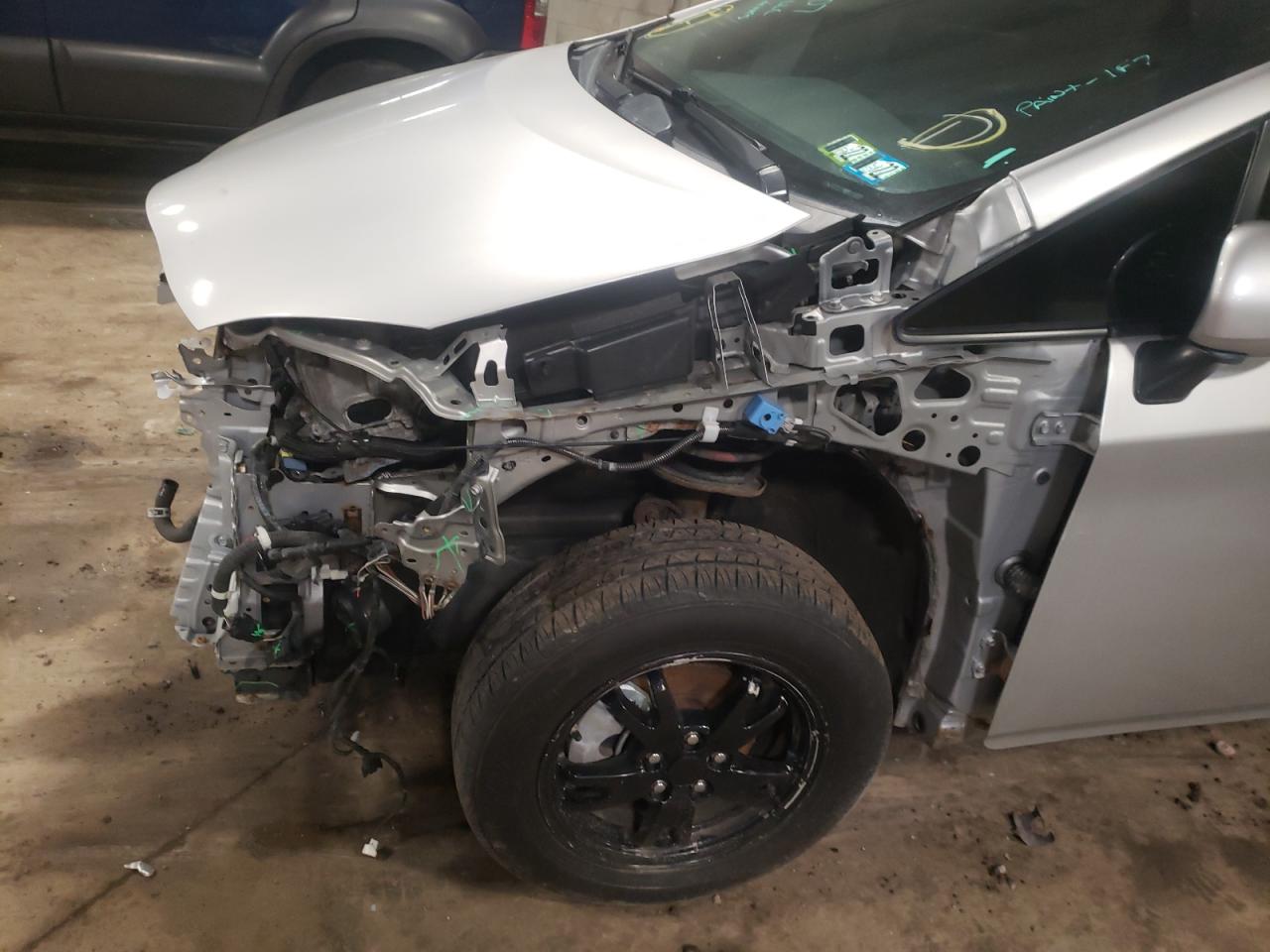 Photo 9 from auction – 2012 TOYOTA PRIUS with VIN JTDKN3DU3C1512343