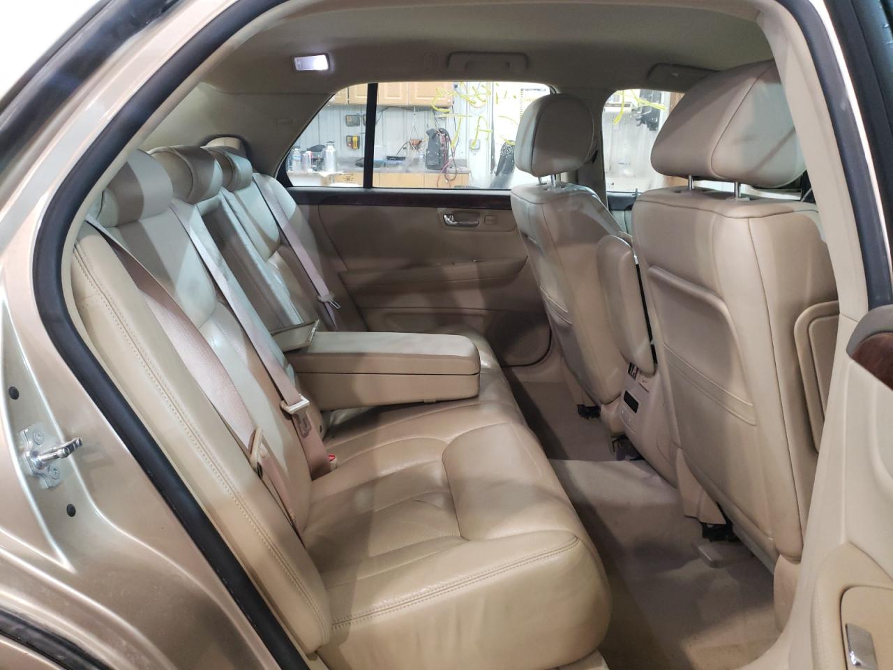 Photo 6 from auction – 2006 CADILLAC DTS with VIN 1G6KD57Y16U105494