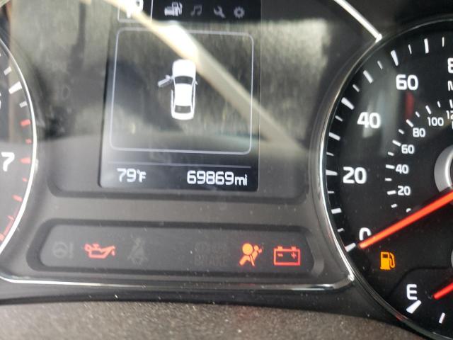 Photo 8 from auction – 2018 KIA FORTE LX with VIN 3KPFL4A77JE193115