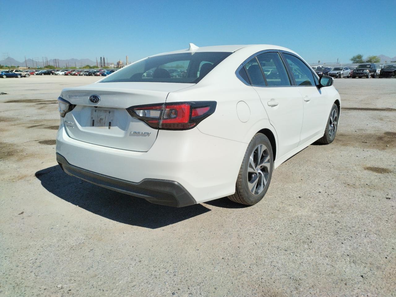 Photo 4 from auction – 2021 SUBARU LEGACY PRE with VIN 4S3BWAF64M3019695