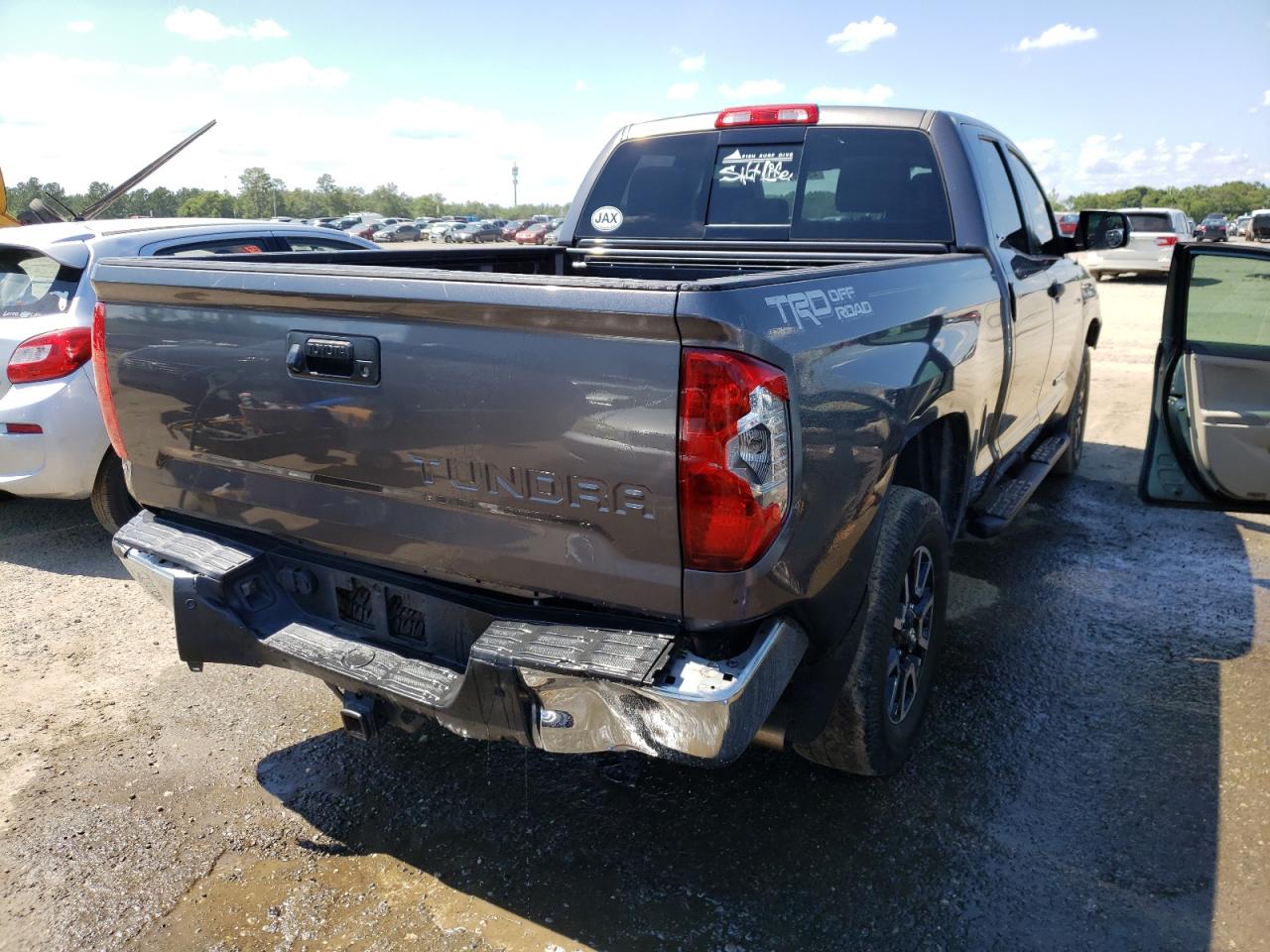 Photo 4 from auction – 2014 TOYOTA TUNDRA DOU with VIN 5TFRM5F13EX078747