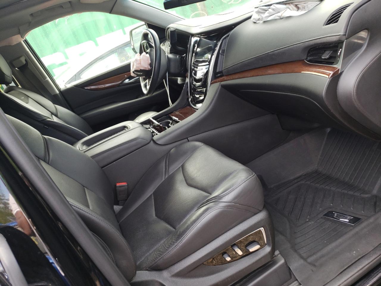 Photo 5 from auction – 2019 CADILLAC ESCALADE E with VIN 1GYS4HKJ3KR395317