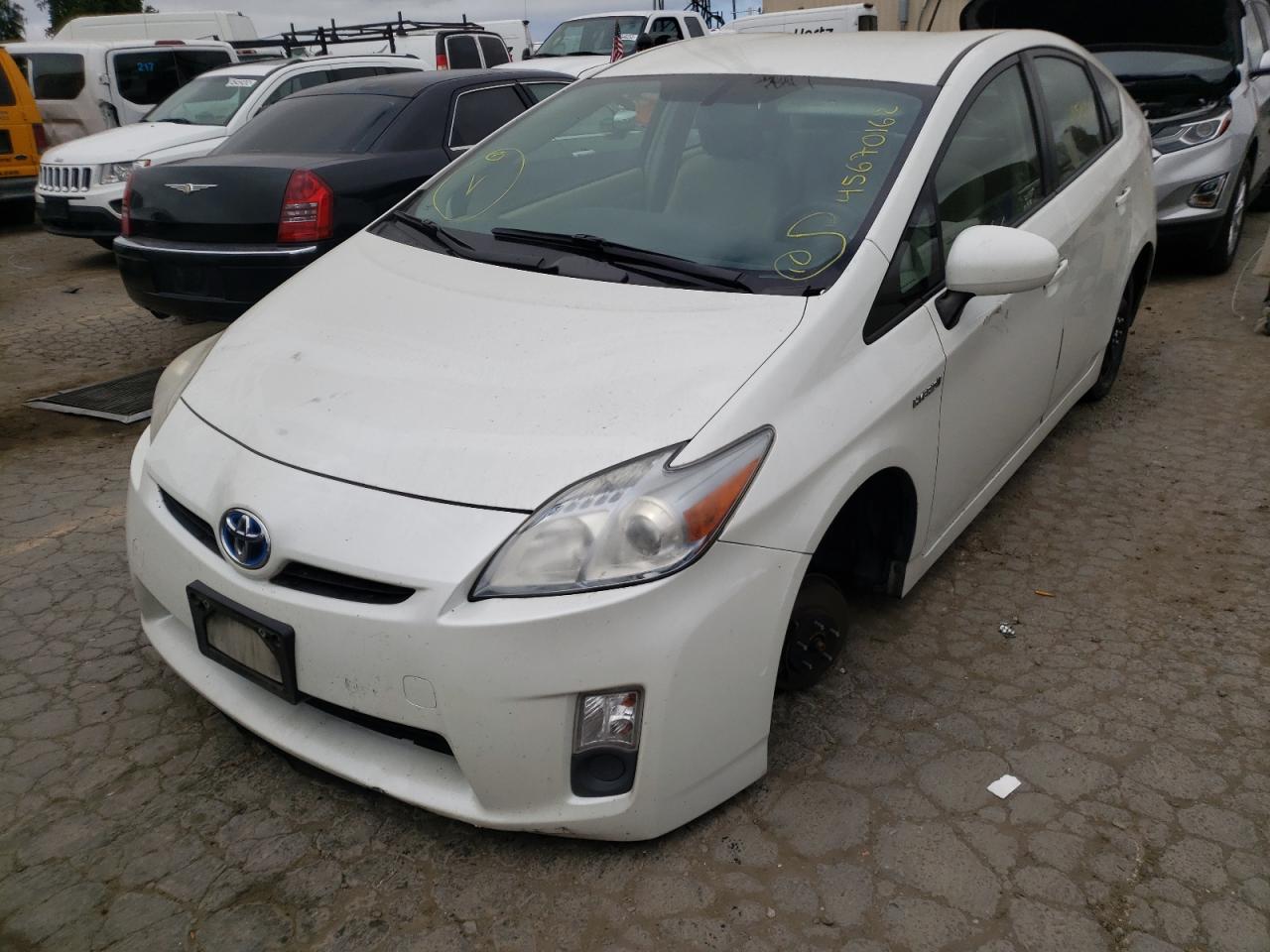 Photo 2 from auction – 2011 TOYOTA PRIUS with VIN JTDKN3DU3B1432135