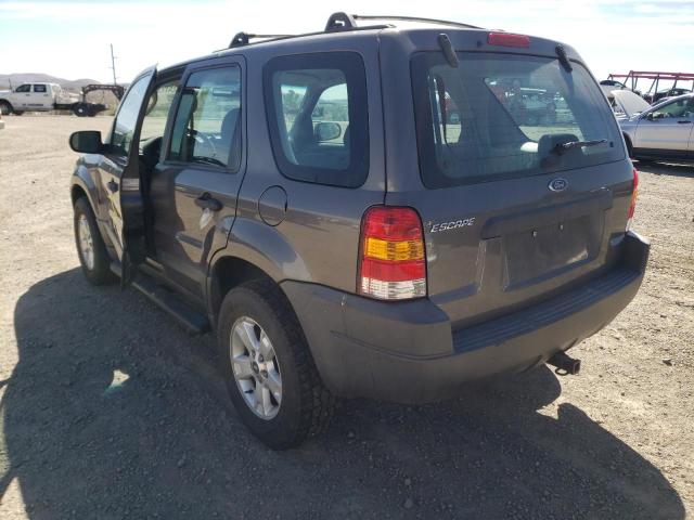 Photo 3 from auction – 2003 FORD ESCAPE XLS with VIN 1FMYU92193KD39636