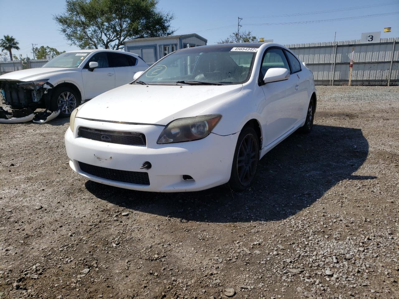 Photo 2 from auction – 2006 TOYOTA SCION TC with VIN JTKDE177460115228