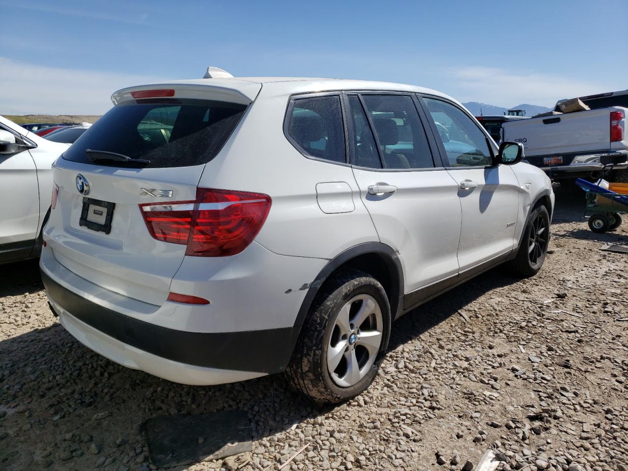 Photo 4 from auction – 2011 BMW X3 XDRIVE2 with VIN 5UXWX5C54BL700159